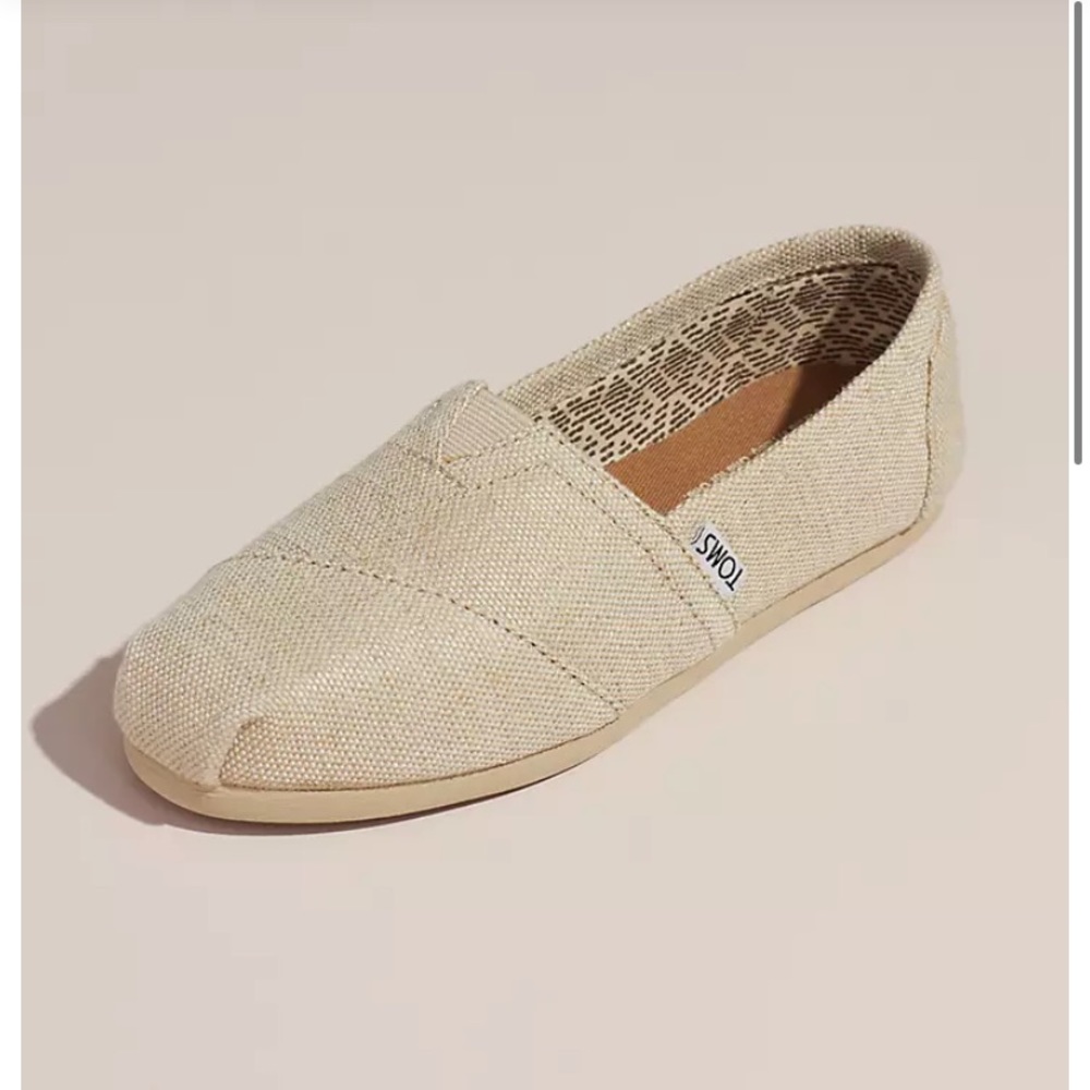 TOMS Slip On Flat Shoes Size 7